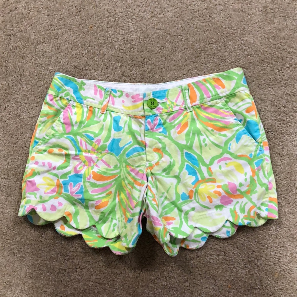 Lilly Pulitzer Buttercup shorts tropical ruffle Preppy Back to school college 0